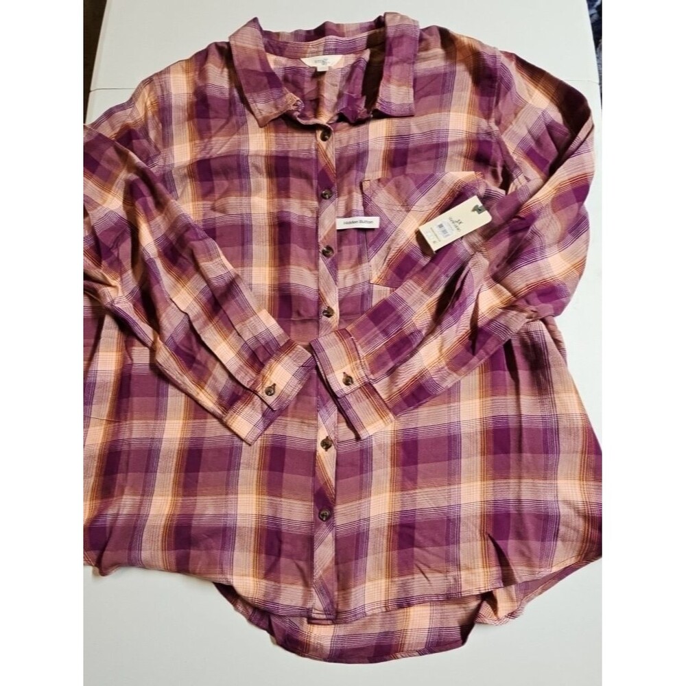 NWT Terra & Sky Women’s 2X Plaid Button Down Purple Roll Tab